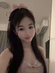 兼职极品很淫荡鲍紧水多